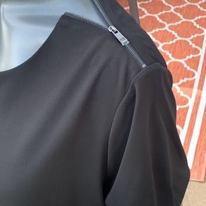 Ann Taylor New Black short sleeve Rayon top